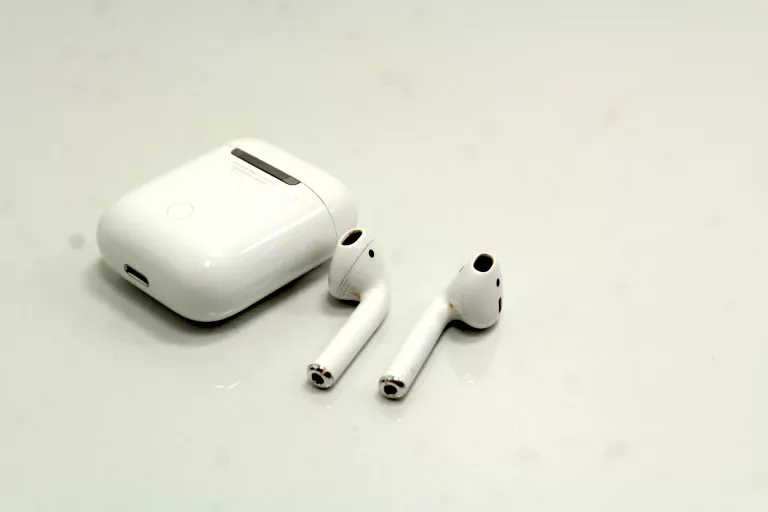 SŁUCHAWKI AIRPODS 2 GEN A1602