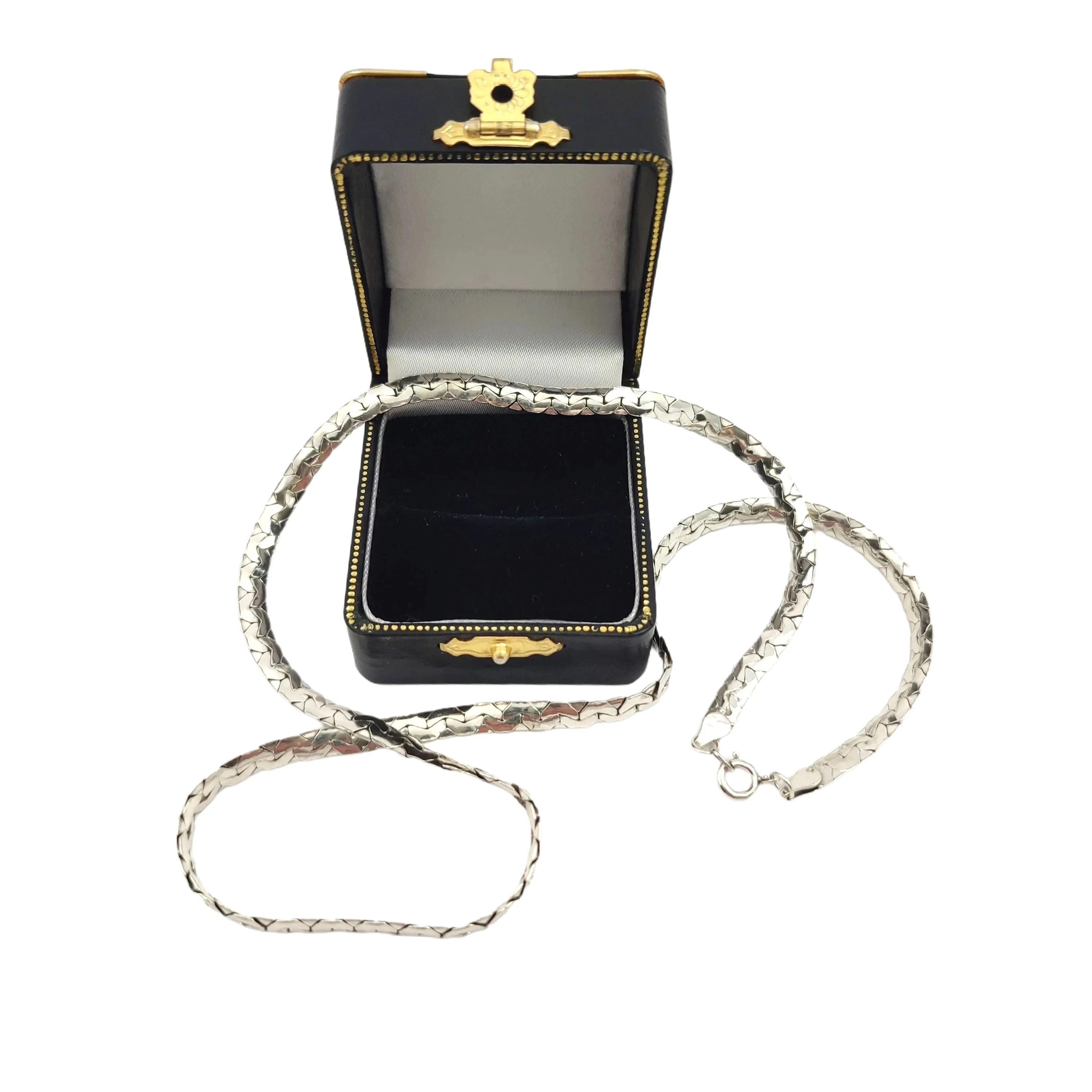 srebrny-elegancki-lancuszek-pr925-dl56-kosciuszki-184-szydlowiec