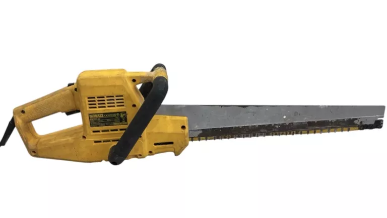 PILARKA ALLIGATOR DEWALT DW392-QS 230V
