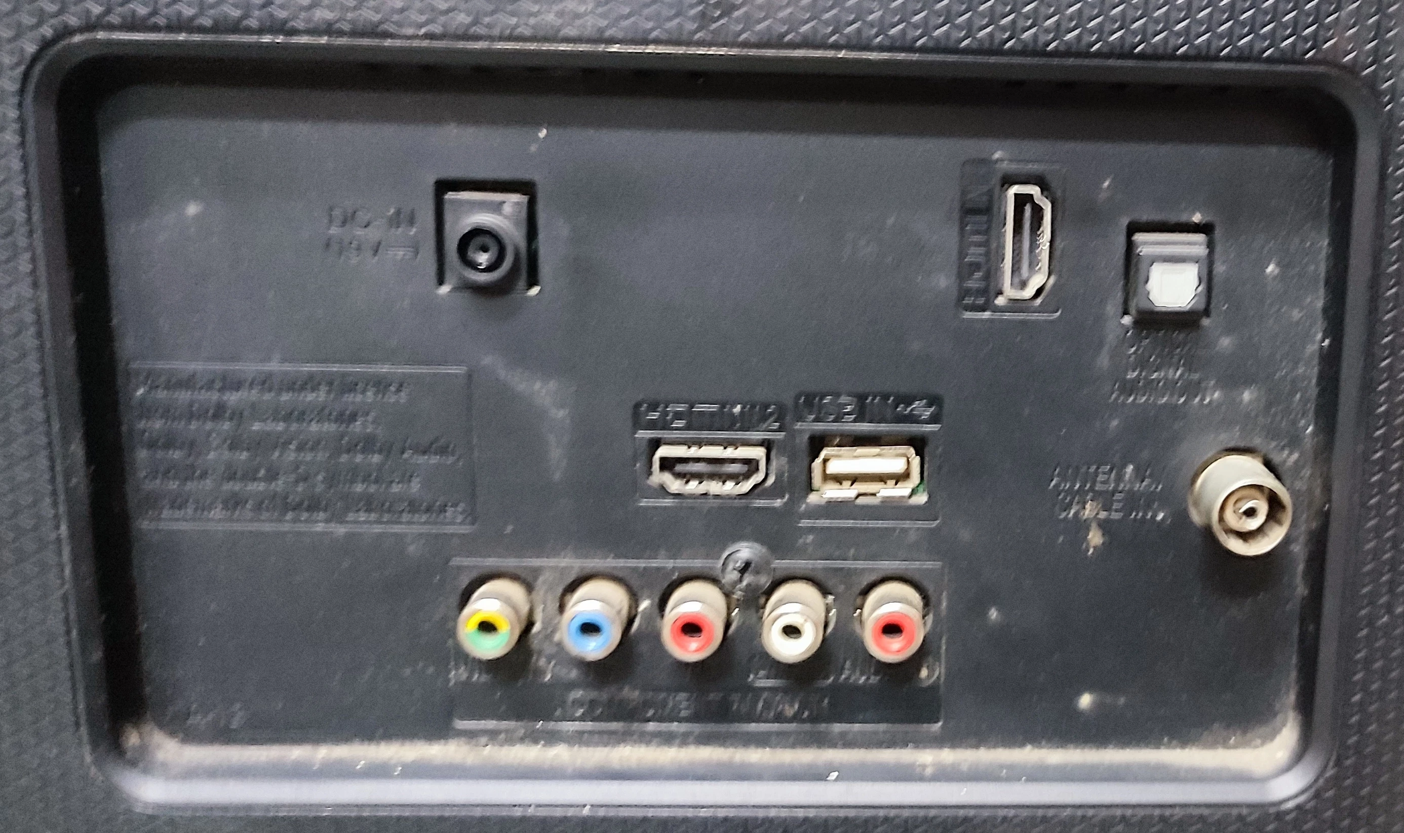 telewizor-lg-32lj510b-stan-11323-2