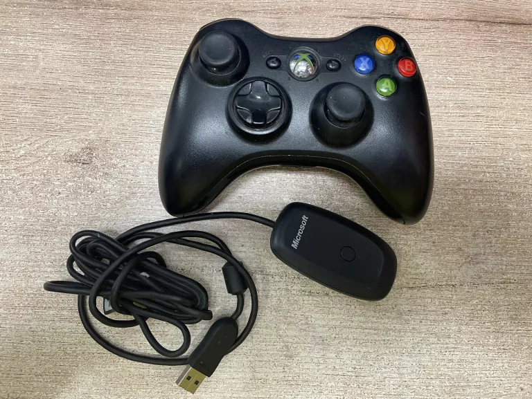 PAD XBOX 360 CZARNY + ADAPTER MICROSOFT