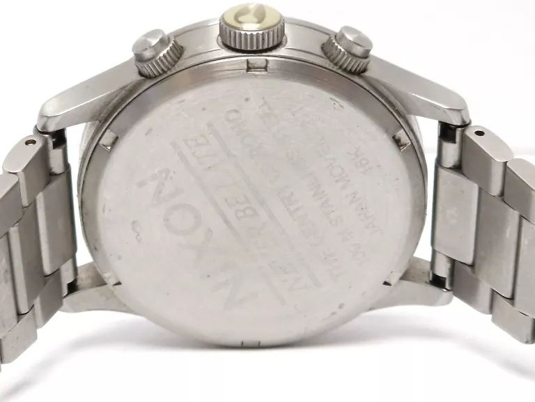 ZEGAREK NIXON SENTRY CHRONO / 100M
