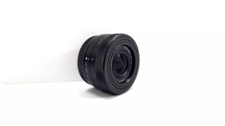 PANASONIC LUMIX G VARIO 12-32 MM F/3.5-5.6 ASPH. M.O.I.S.