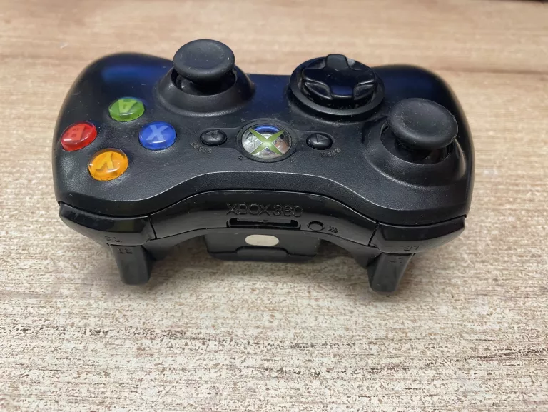 PAD XBOX 360 CZARNY + ADAPTER MICROSOFT