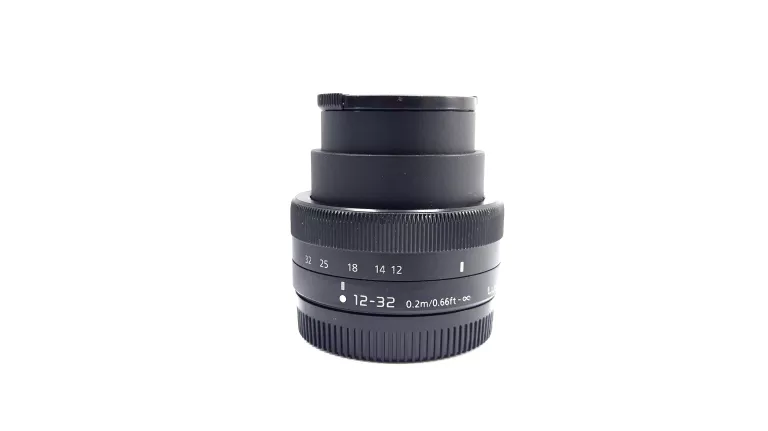 PANASONIC LUMIX G VARIO 12-32 MM F/3.5-5.6 ASPH. M.O.I.S.