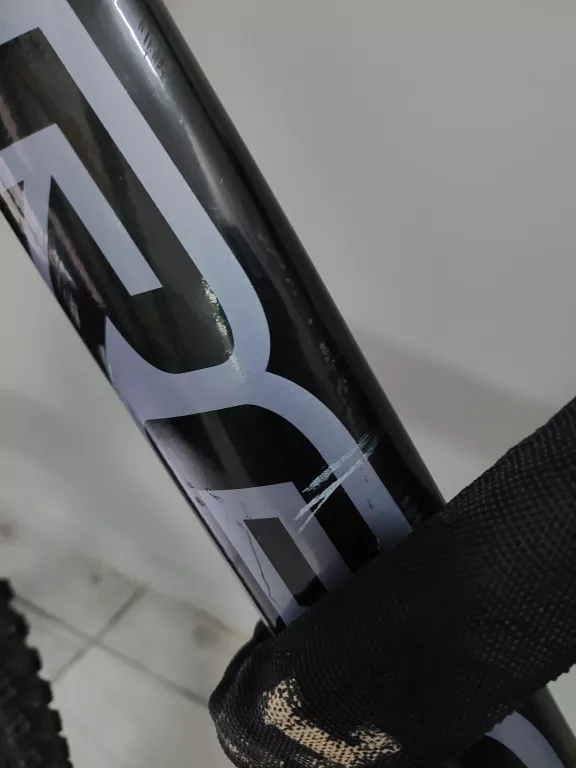 KROSS LEVEL A8