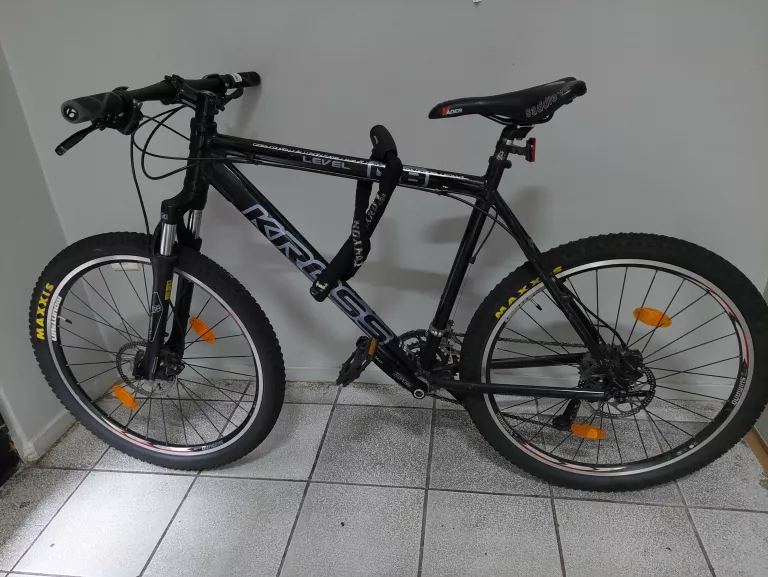 KROSS LEVEL A8