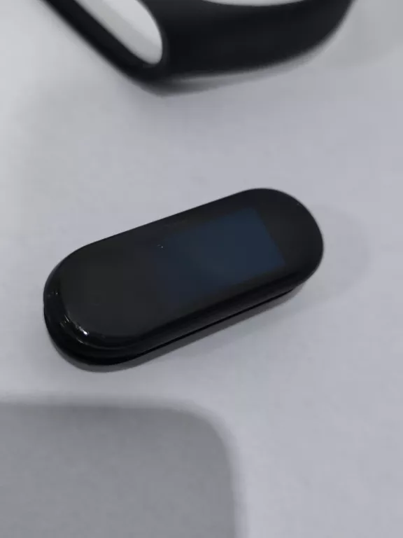 SMARTBAND XIAOMI MI SMART BAND 4 CZARNY OPASKA SPORTOWA