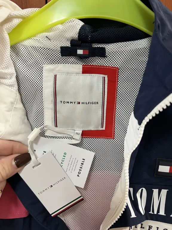 KURTKA TOMMY HILFIGER ROZMIAR 152 / Z METKĄ