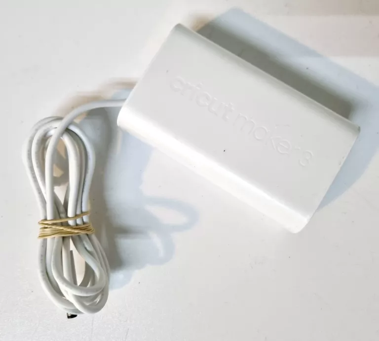 PLOTER CRICUT MAKER 3