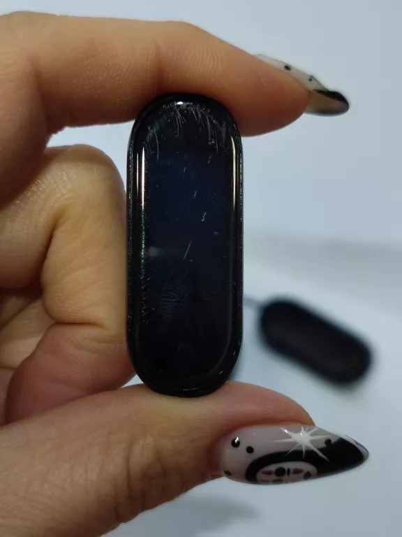 SMARTBAND XIAOMI MI SMART BAND 4 CZARNY OPASKA SPORTOWA