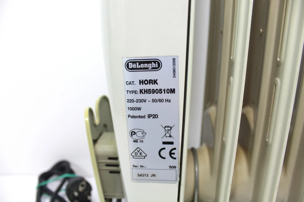 grzejnik-olejowy-delonghi-1500w-na-kolkach-stan-11323-2