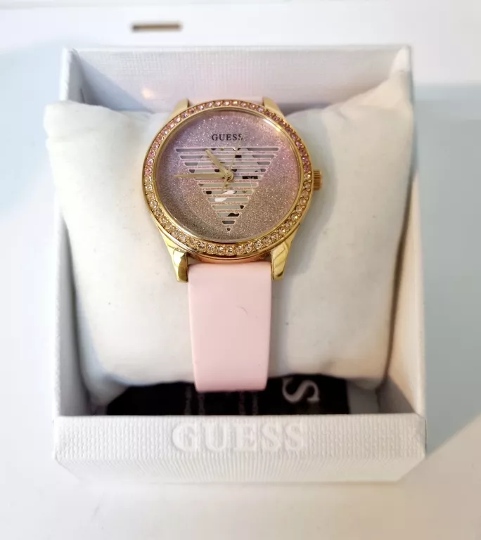 ZEGAREK GUESS GW0530L4