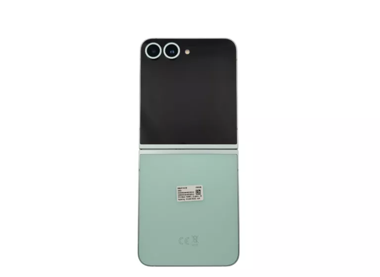 TELEFON SAMSUNG GALAXY Z FLIP 6 (SM-F741B) 12/256 GB 6,7" 120HZ - NA CZĘŚC