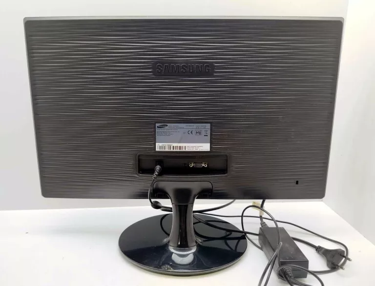 MONITOR SAMSUNG S22D300NY