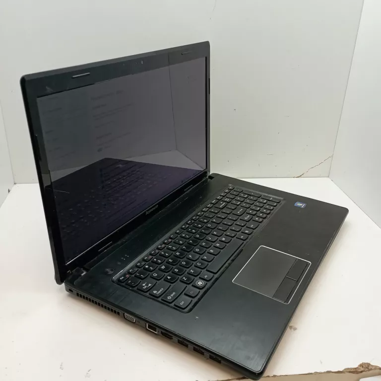 LAPTOP LENOVO G780 RAM 4GB/250GB DYSK/ WIN10+ŁAD