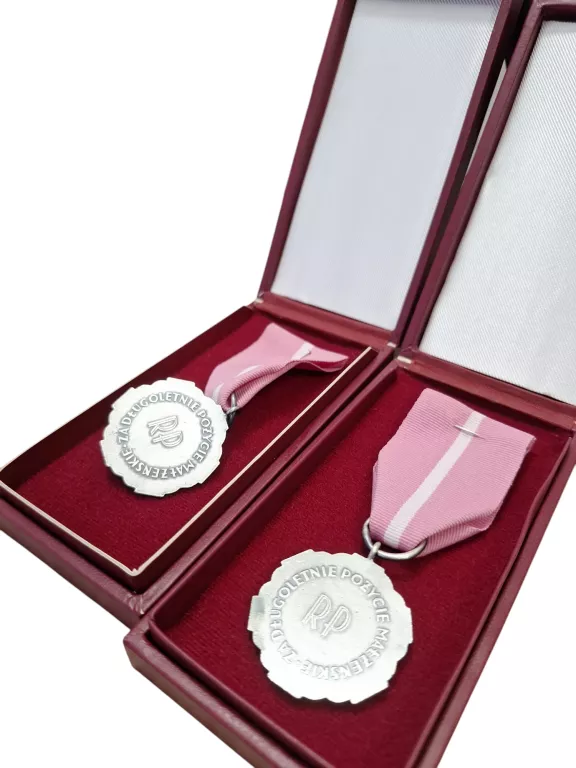 MEDAL ZA DŁUGOLETNIE POŻYCIE MAŁŻEŃSKIE