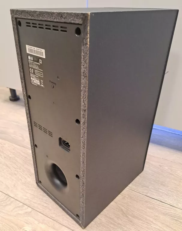 SOUNDBAR LG SK5 2.1+PILOT