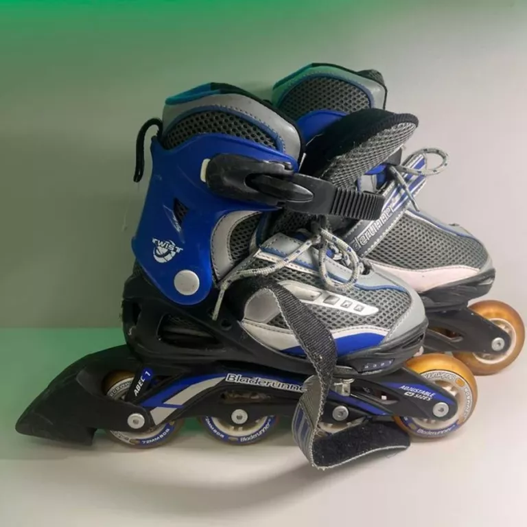 ROLKI BLADERUNNER ROZMIAR TWIST + KASK