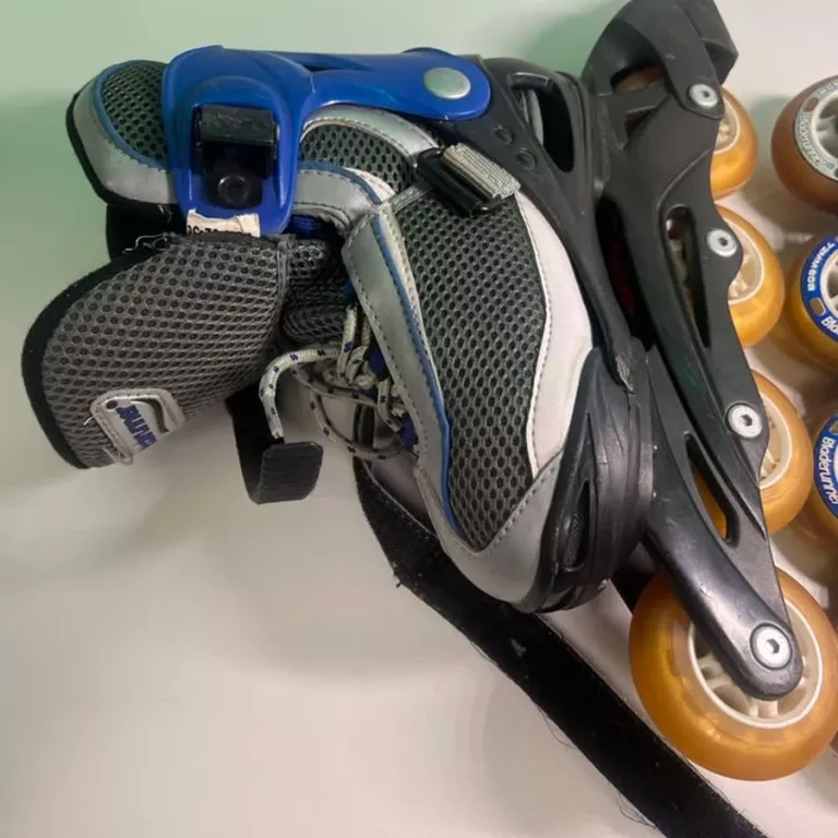 ROLKI BLADERUNNER ROZMIAR TWIST + KASK
