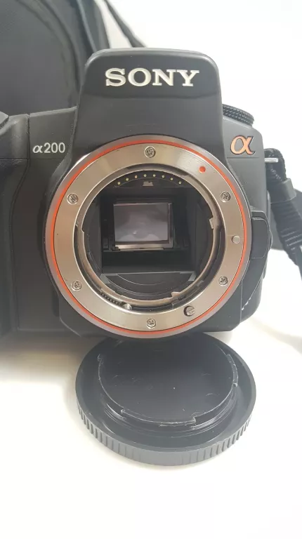 APARAT SONY DSLR-A200 + OBIEKTYW 18-70 + OBIEKTYW 75-300