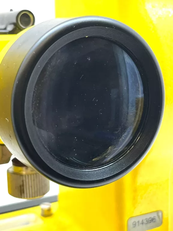 TEODOLIT ELEKTRONICZNO-OPTYCZNY GEOMAX ZIPP02 / WALIZKA