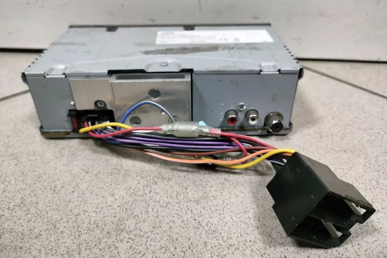 RADIO JVC KD-X220