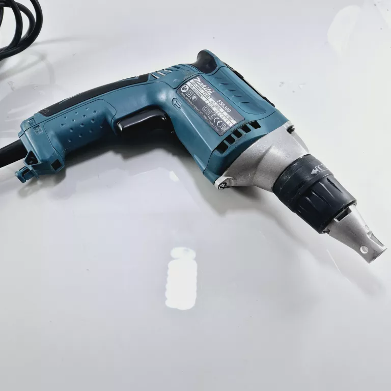 WKRĘTARKA SIECIOWA DO SUCHEJ ZABUDOWY GKB MAKITA FS 6300