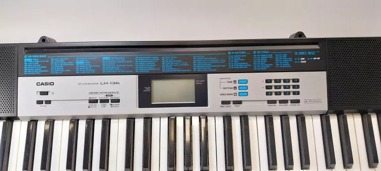 KEYBOARD CASIO LK-136