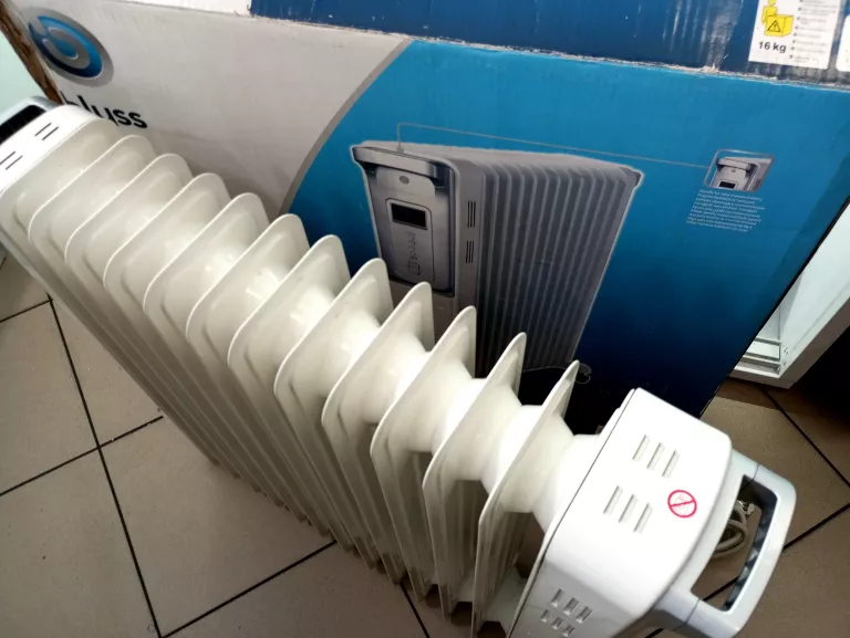 GRZEJNIK OLEJOWY BLYSS NEARI 3000W