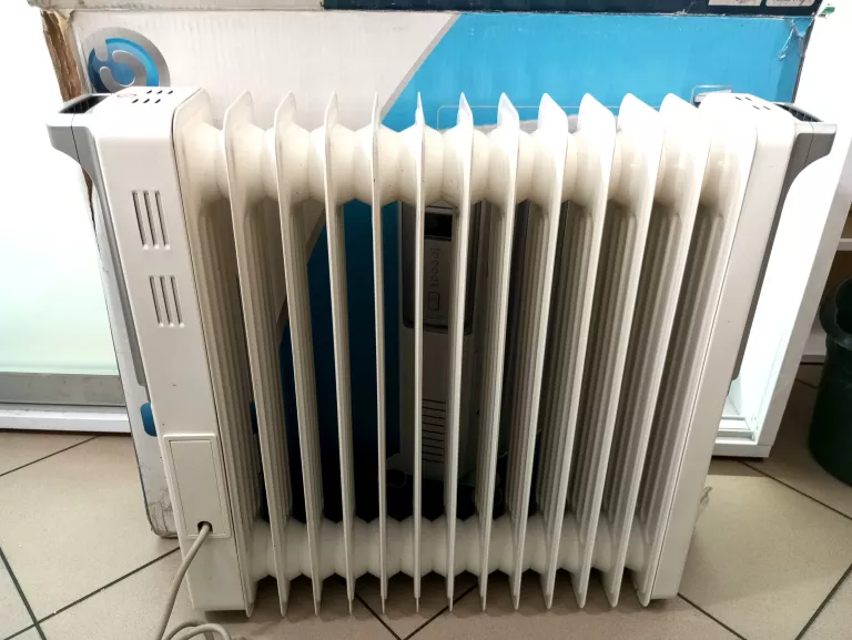 GRZEJNIK OLEJOWY BLYSS NEARI 3000W