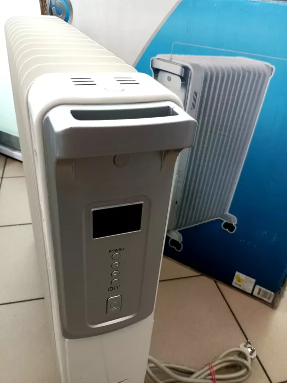 GRZEJNIK OLEJOWY BLYSS NEARI 3000W