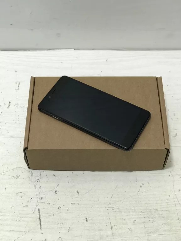 TELEFON ONE PLUS X / ONE E1003 3/16GB