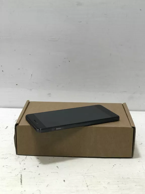 TELEFON ONE PLUS X / ONE E1003 3/16GB