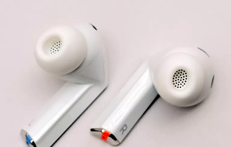 SŁUCHAWKI SAMSUNG GALAXY BUDS3 PRO