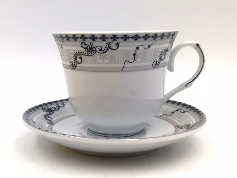 ZESTAW FILIŻANEK PORCELANA WZÓR