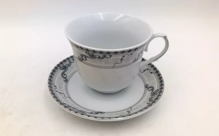 ZESTAW FILIŻANEK PORCELANA WZÓR