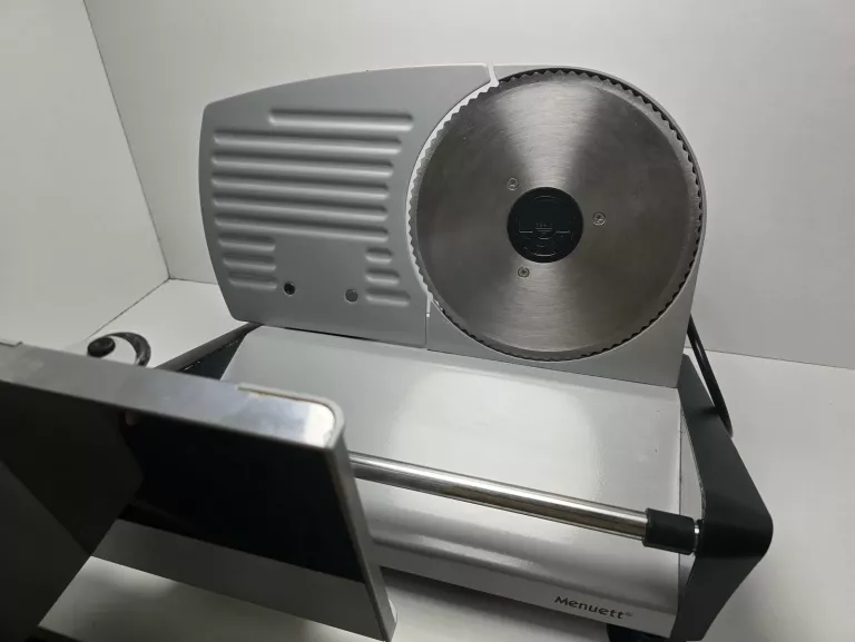 KRAJALNICA DO CHLEBA MENUETT GTM-8622CG