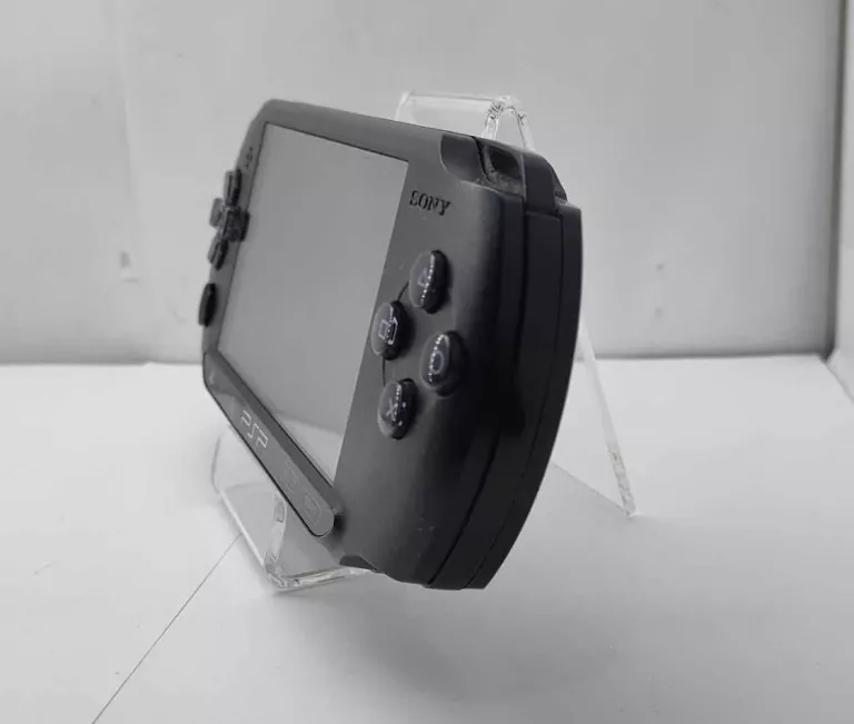 KONSOLA PSP E1004