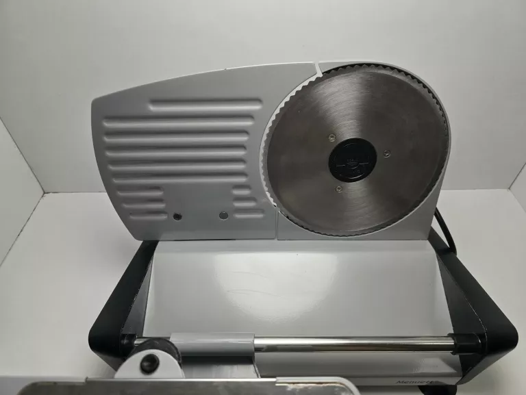 KRAJALNICA DO CHLEBA MENUETT GTM-8622CG