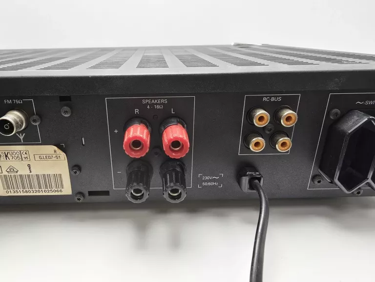 AMPLITUNER FINE ARTS GRUNDIG R11 | USZKODZONY