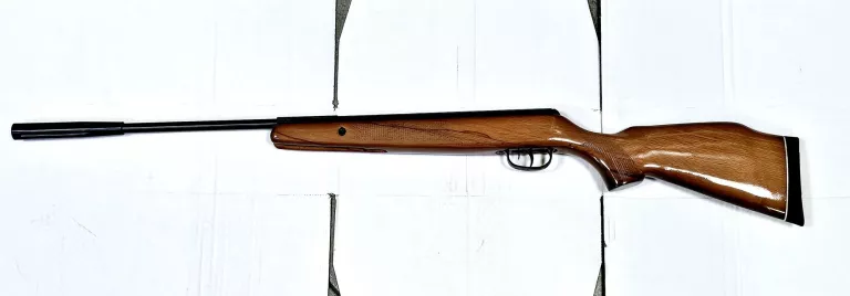 WIATRÓWKA CROSMAN SUMMIT NITRO PISTON 4,5MM Z LUNETA 3-9X40