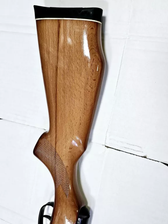WIATRÓWKA CROSMAN SUMMIT NITRO PISTON 4,5MM Z LUNETA 3-9X40