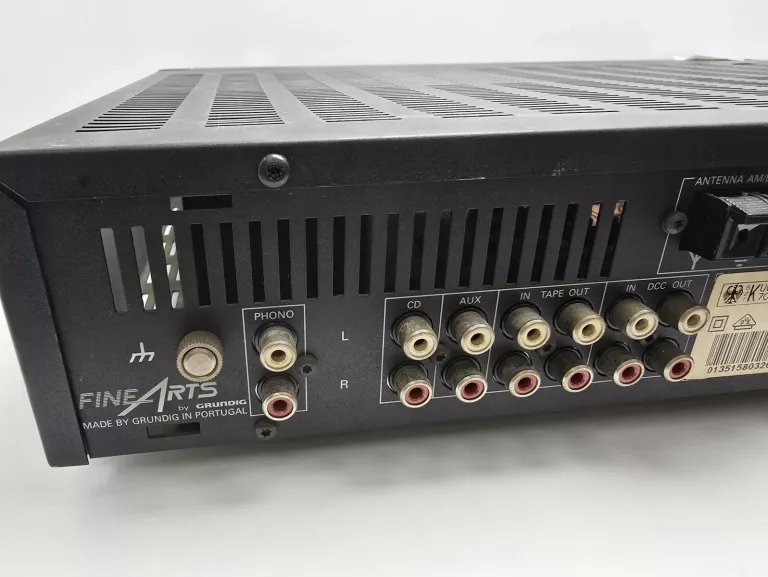 AMPLITUNER FINE ARTS GRUNDIG R11 | USZKODZONY