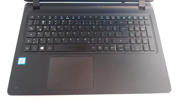 LAPTOP ACER ASPIRE ES1-572-51UG W10/I5-6200U/256GB/8GBRAM