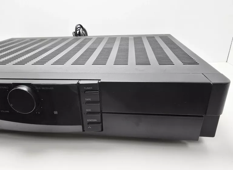 AMPLITUNER FINE ARTS GRUNDIG R11 | USZKODZONY