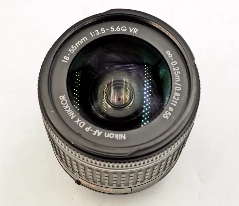 obiektyw-nikon-af-p-nikkor-dx-vr-18-55-35-56gczytaj-opis-ean-gtin-0018208200597