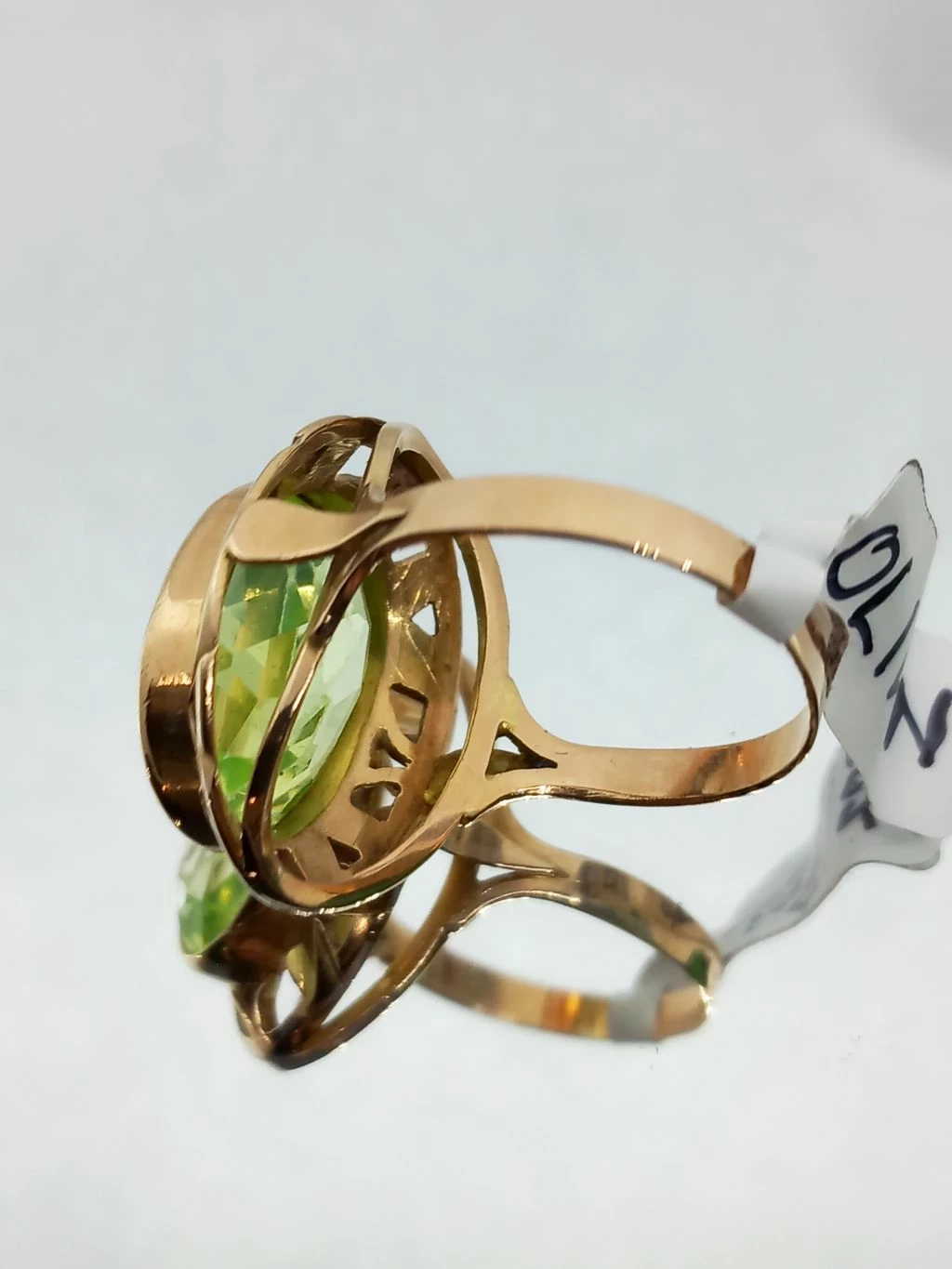 zloty-pierscionek-retro-z-oliwinem-proby-585-stan-11323-2