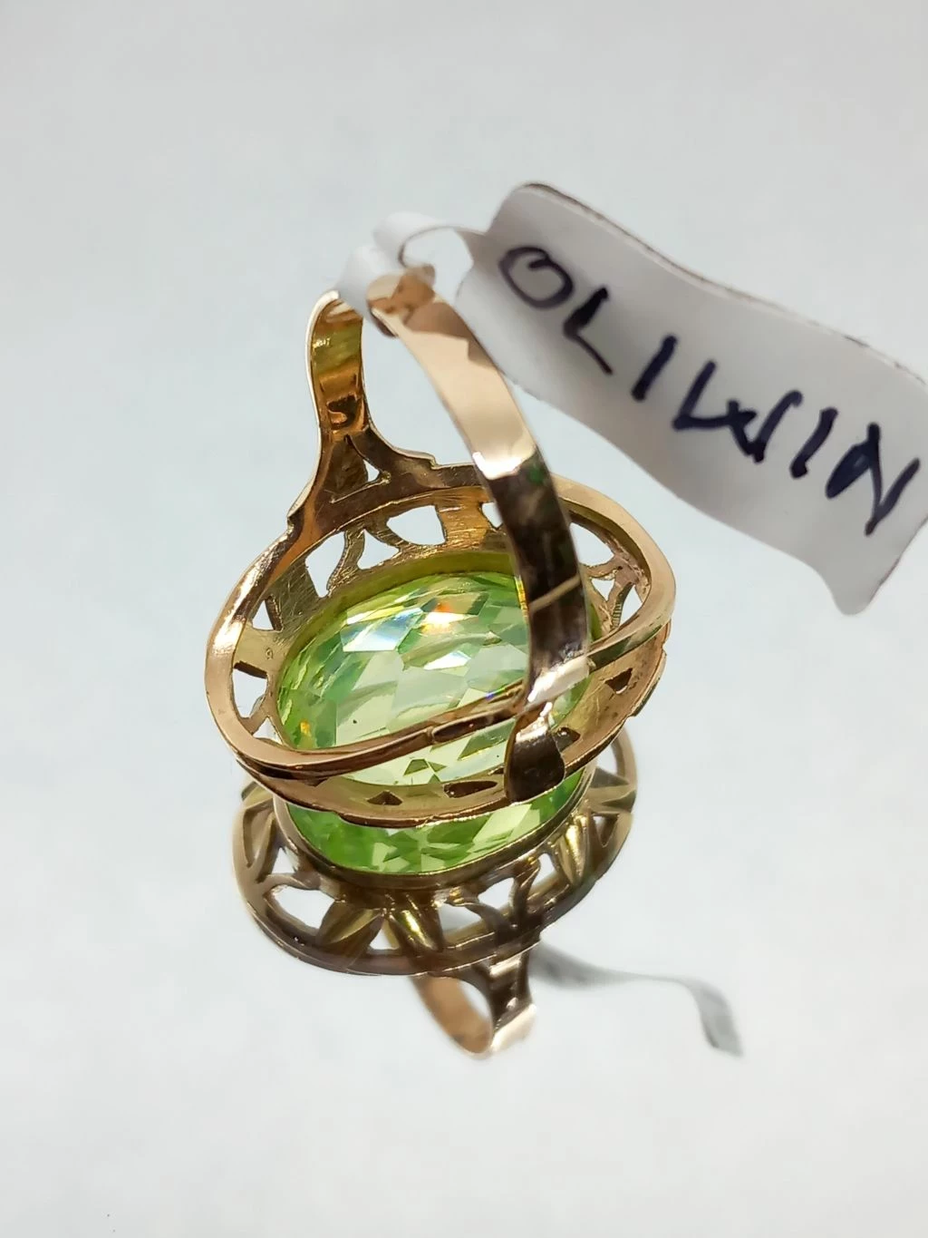 zloty-pierscionek-retro-z-oliwinem-proby-585-ean-gtin-5903772051230