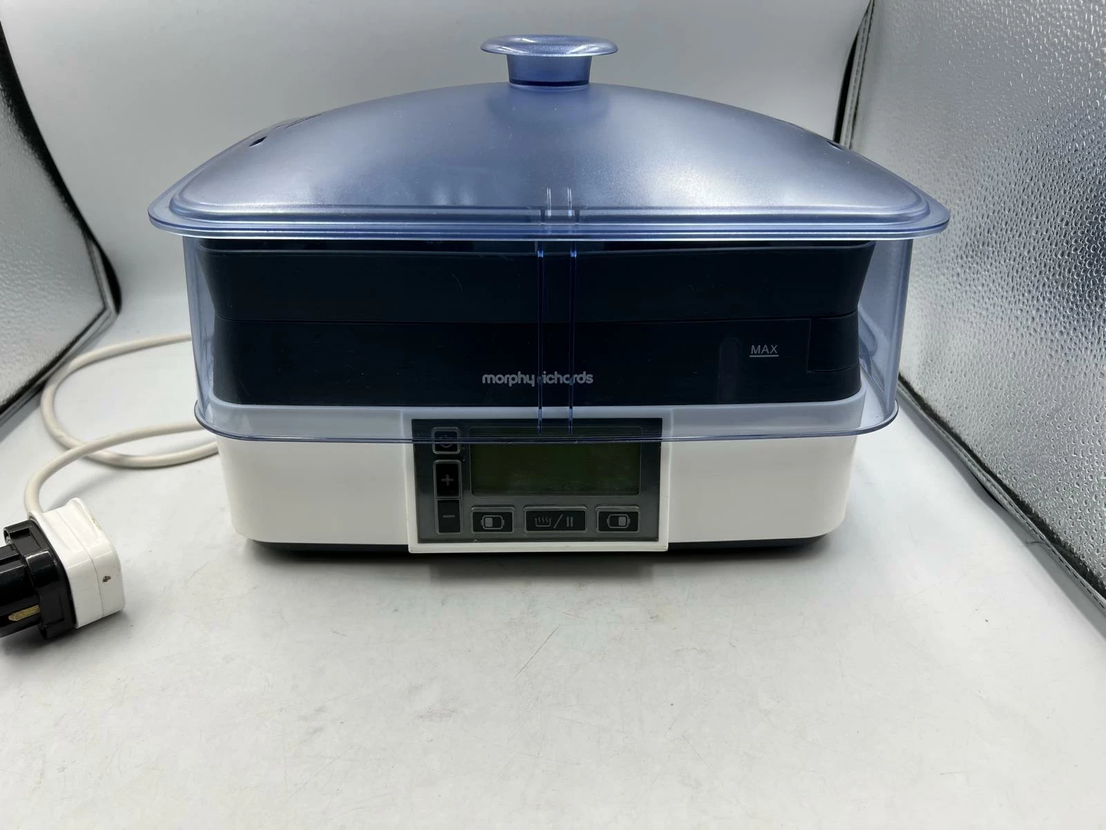 parowar-morphy-richards-intellisteam-48775-chopina-2-katowice